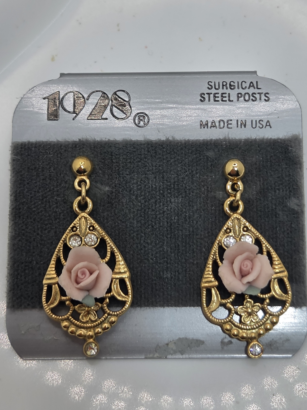 ✨ NWT Vintage 1928 Pink Porcelain Rose Filigree Earrings 🌹 Gold Teardrop Dangle